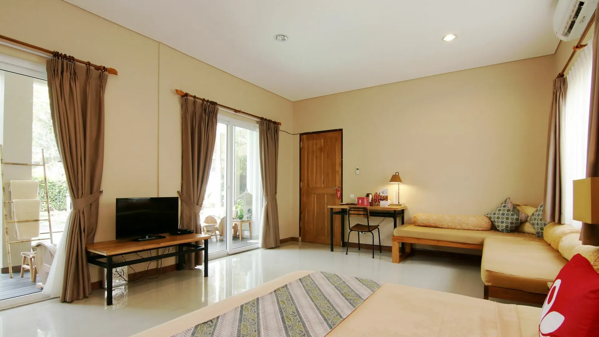 ** Hotel W Home Seminyak Indonesia