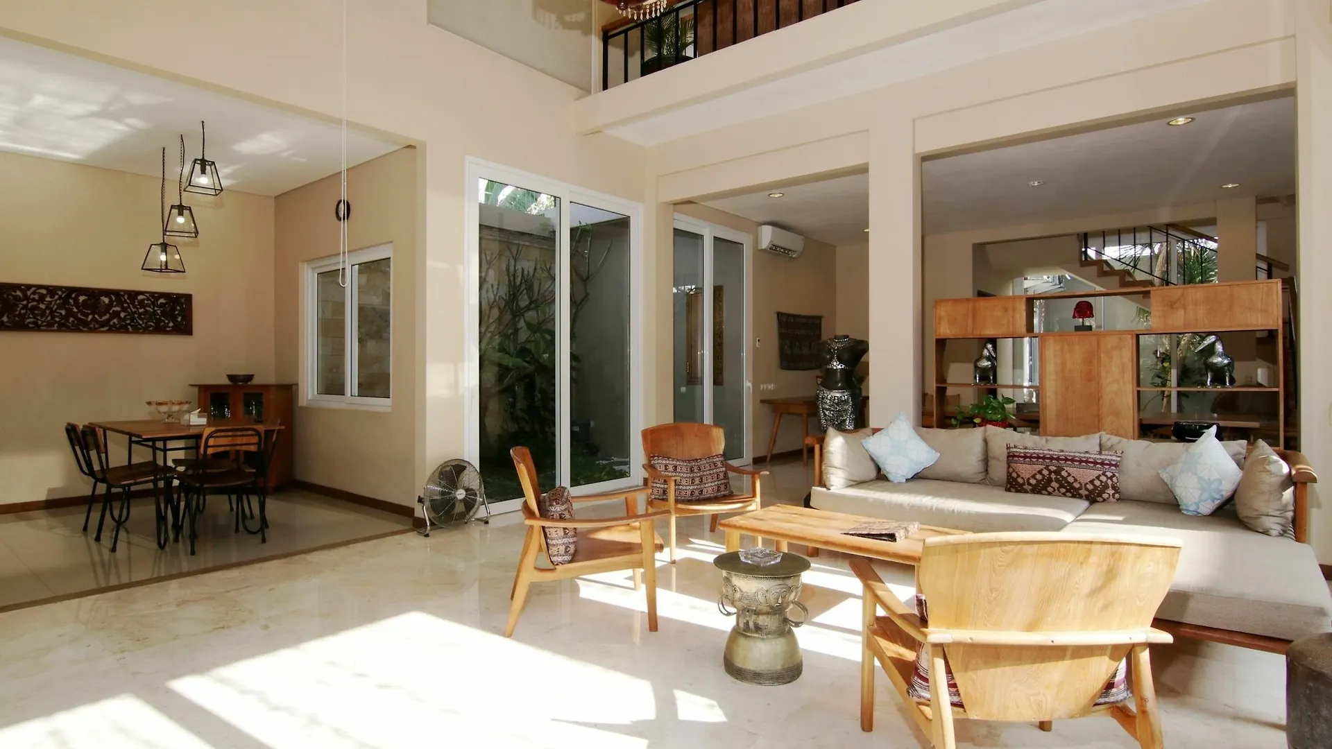 ** Hotel W Home Seminyak Indonesia